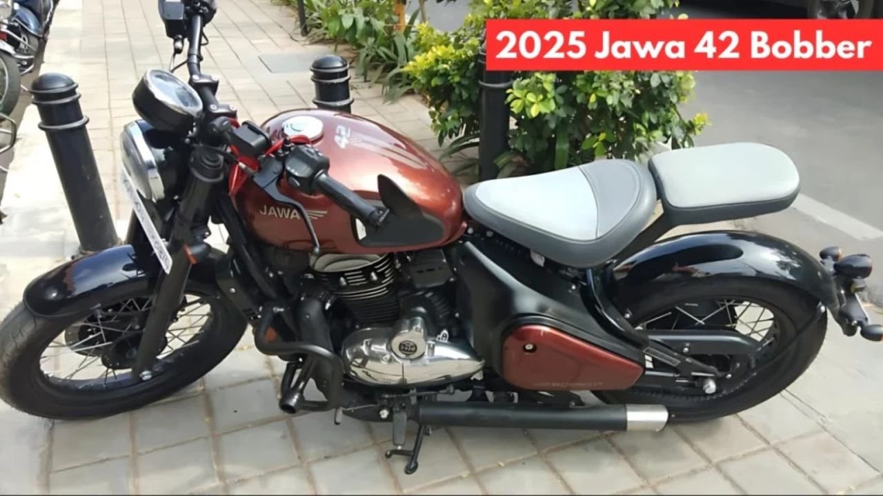 Jawa 42 Bobber