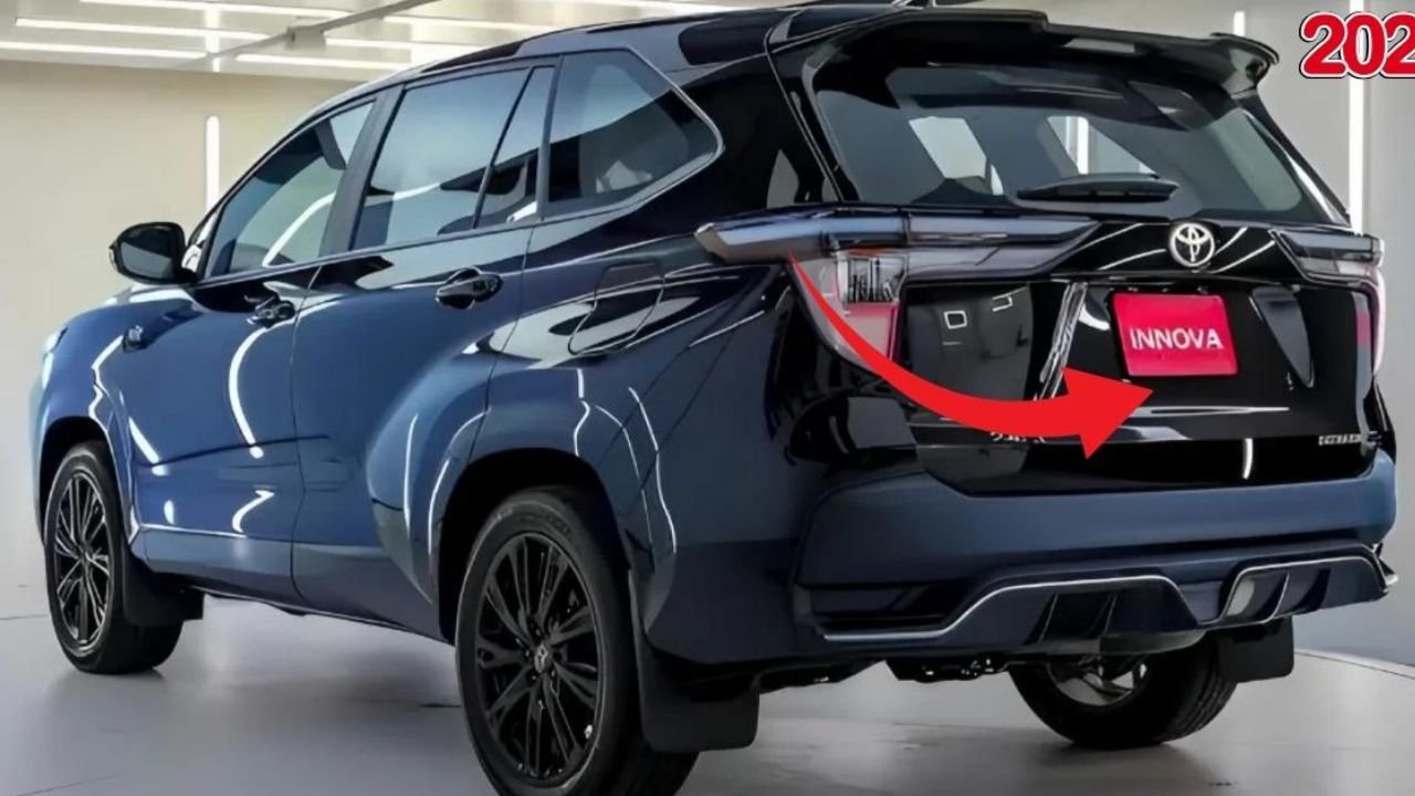 Toyota Innova Crysta 2025